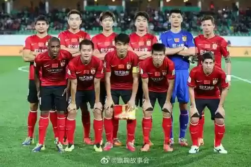 恒大阵容搭配插图