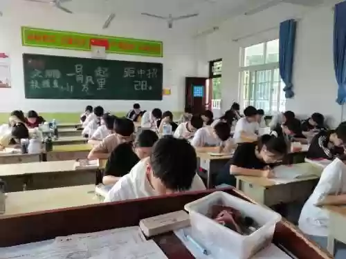 中考监考阵容