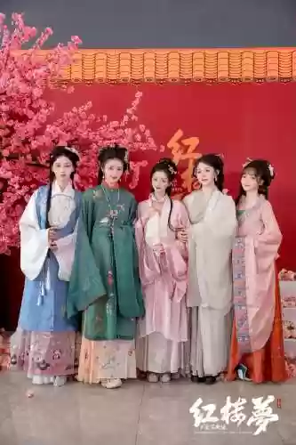 红楼最强阵容搭配插图1