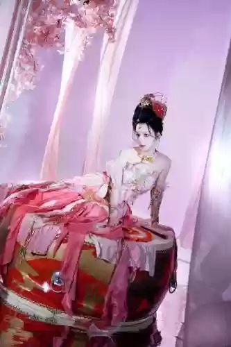 剑网三粉色装备，剑网三 粉色头发插图
